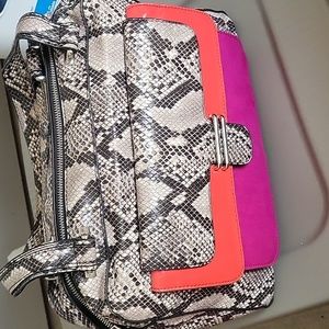 Jessica simpson snake bag